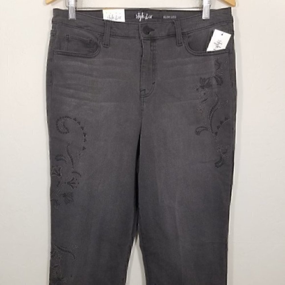 NWT Style & Co High Rise Slim Leg Floral Super Stretch Jeans Size 14 - Picture 2 of 8
